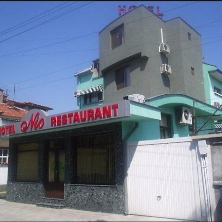 Хотел Ник 아세노브그라드 외부 사진